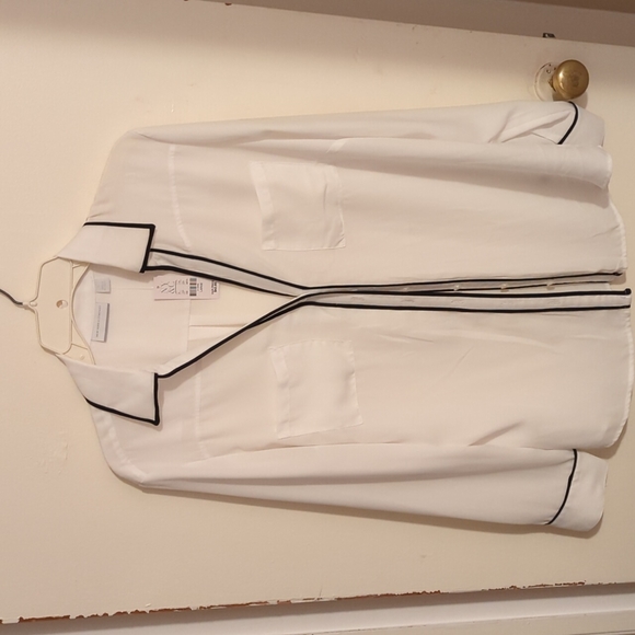 Blouse - Picture 2 of 2